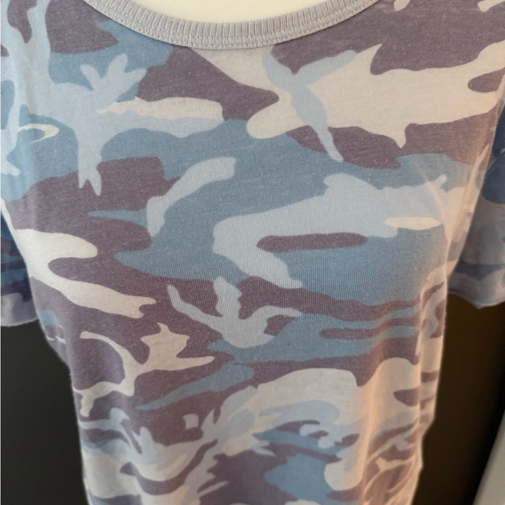 Free People Camouflage Shirt NWT - Picture 3 of 4